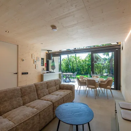 Сasa de vacaciones Luxury By The Sea