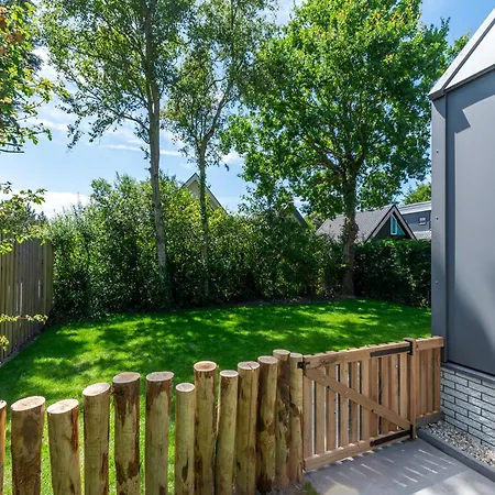 Luxury By The Sea Дом отдыха