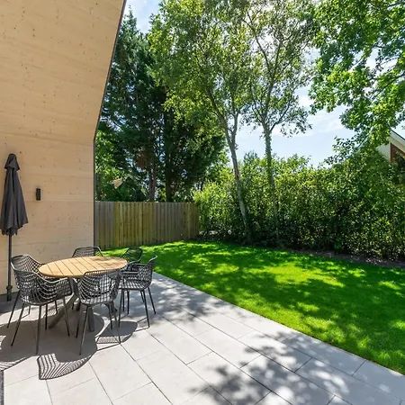 Luxury By The Sea Дом отдыха