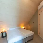 Luxury By The Sea *